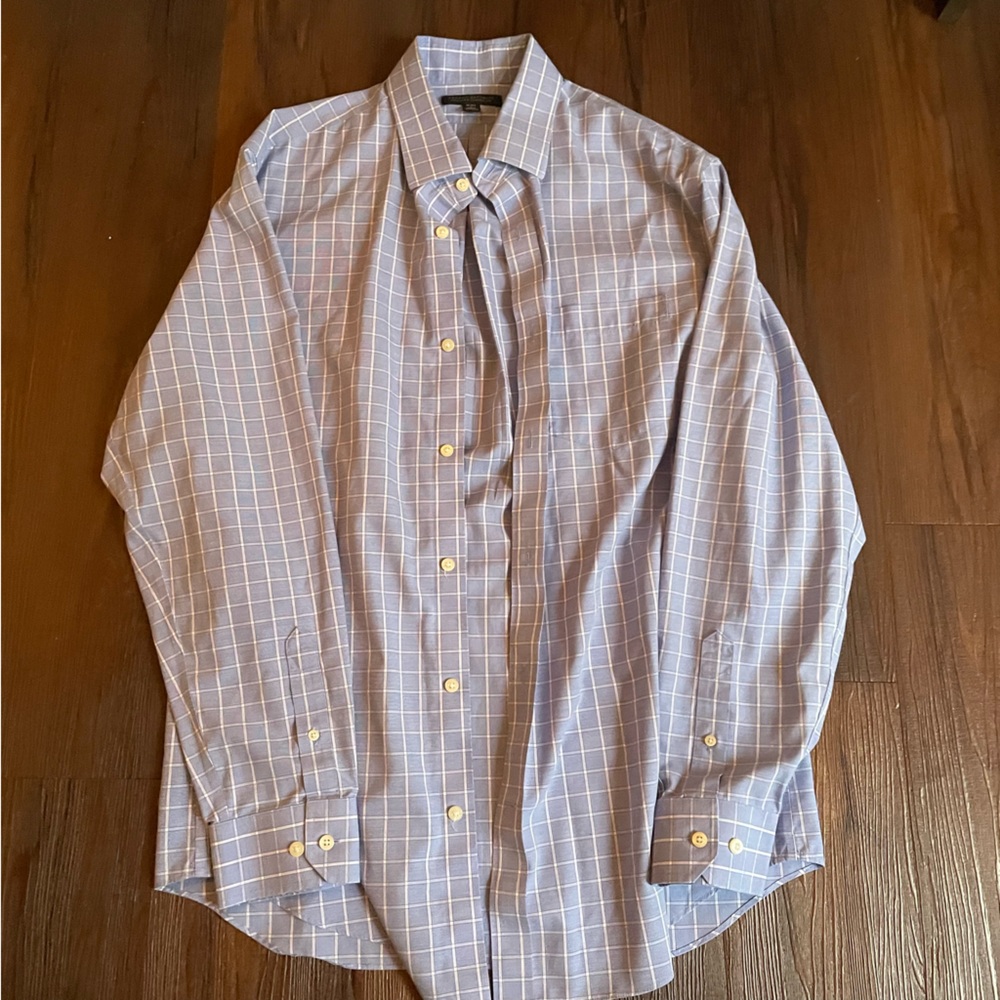 Baby Blue Banana Republic Non Iron Classic Fit!